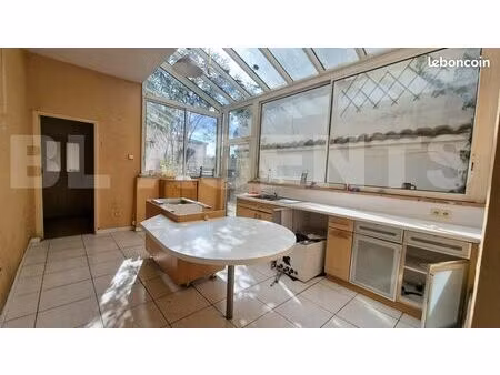 immeuble 183 m² saint nicolas de la grave