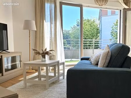 appartement 4 pieces tres lumineux le plessis trevise