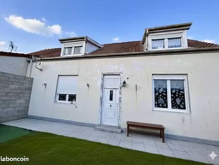 maison 5 pièces 110 m²