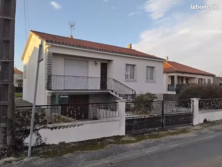 pavillon st hilaire des loges 5 pièces avec sous sol