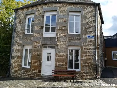 maison de ville à tinchebray - 119m2