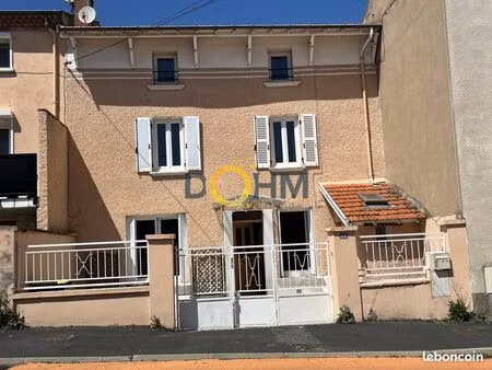 maison 6 pièces 122 m²