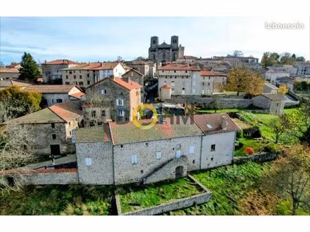 maison 7 pièces 174 m²