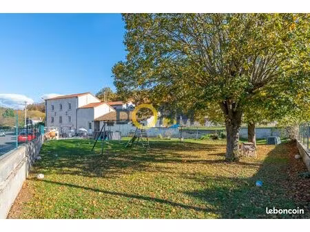 maison 10 pièces 164 m²