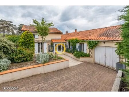 maison 6 pièces 126 m²