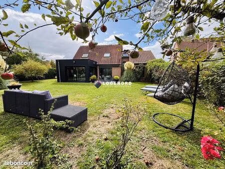 maison 5 pièces 160 m²