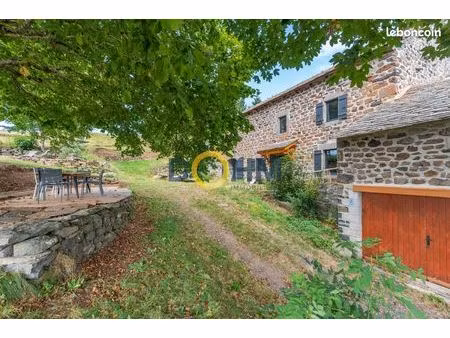 propriété 7 pièces 197 m²