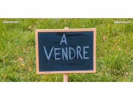 terrain constructible 374 m2 hyper centre bourgoin-jallieu