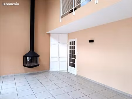 triplex 4 pièces 121 m²