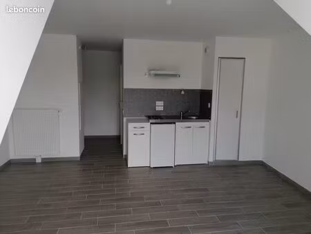 studio 1 pièce 31 m²