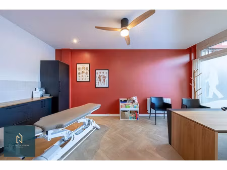 vente locaux professionnels 3 pièces 53.9 m² à le mesnil-saint-denis (78320)  180 000 €