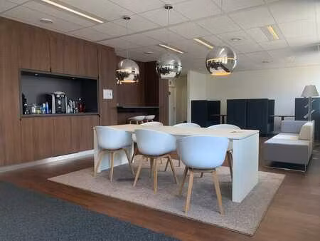 232m² de bureaux disponibles à braine-l'alleud