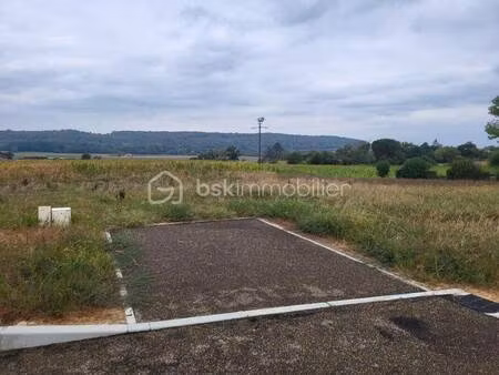 terrain constructible viabilisé à vendre