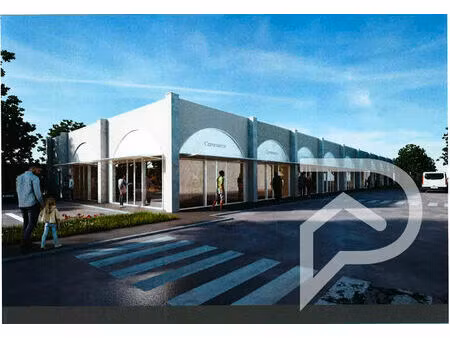 local commercial auch 205 95 m2