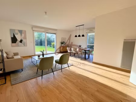 appartement t4 - rdc - 107 m² - 2 terasses - parking + garage