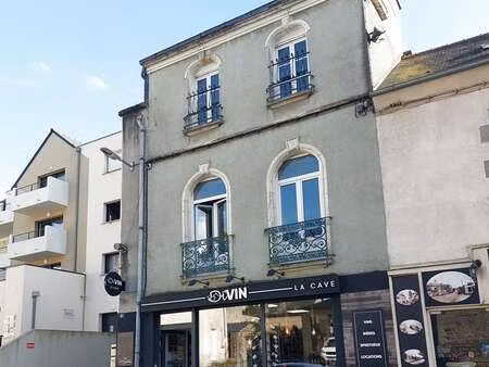 vente immeuble à argentré-du-plessis (35370) : à vendre / 150m² argentré-du-plessis