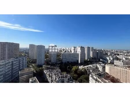 olympiades - spacieux 2 pieces (46 m2) - double exposition- belle vue degagee- cave et par