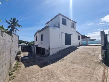 vente maison 1 pièce 90 m² saint-louis (97450)