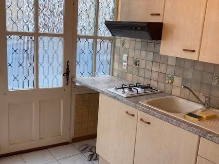 loue vide a l'année