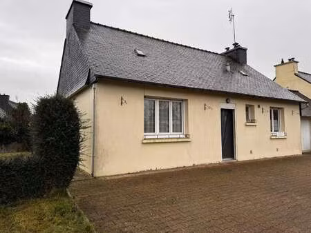 vente maison à uzel (22460) : à vendre / 73m² uzel