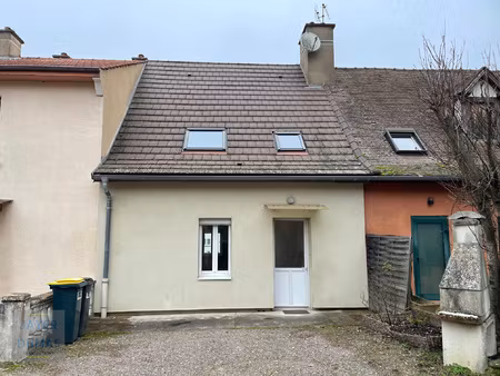 en exclusivité - lux - maison de village -