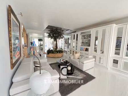 maison en excellent état de 7 pièces  4 chambres dont une en