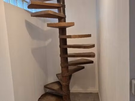 maison avec jardin et grand garage