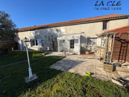 vente maison à saint-pompain (79160) : à vendre / 155m² saint-pompain