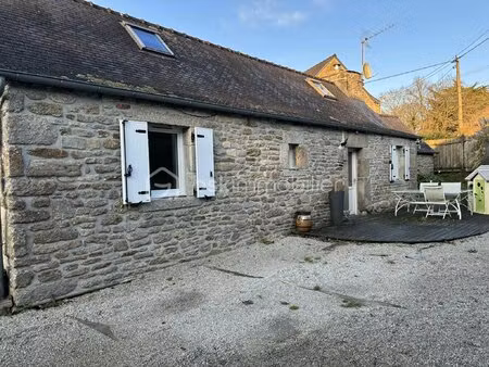 maison longere de 70 m² à saint-thegonnec