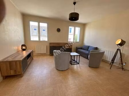 location appartement 3 pièces meublé à landudal (29510) : à louer 3 pièces meublé / 67m² l