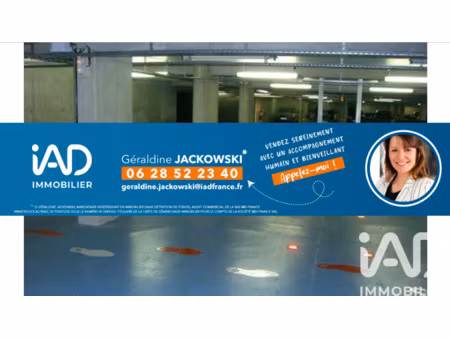 vente parking/garage/box 400 m²