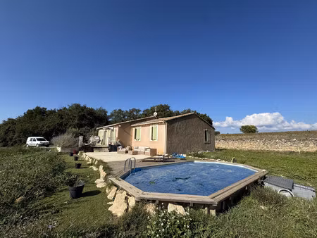 un terrain  une maison  un projet  un rêve  maintenant une réa