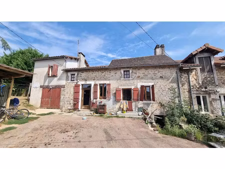 vente maison 4 pièces 70 m² à champs-romain (24470)  66 000 €
