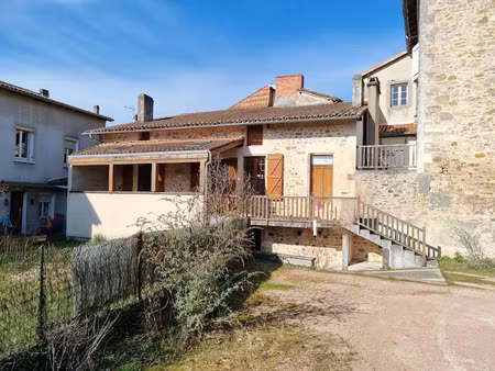 vente maison 3 pièces 300 m² à nontron (24300)  66 000 €