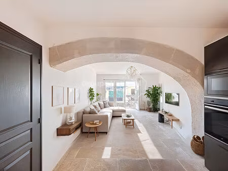 lapalud  charmante maison de ville rénovée avec 3 chambres  107 m2  70m2 de jardin