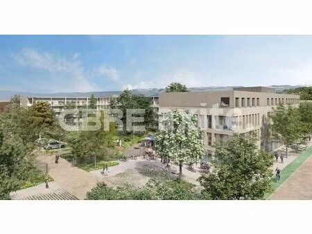 location local commercial 332m² ferney voltaire 01210