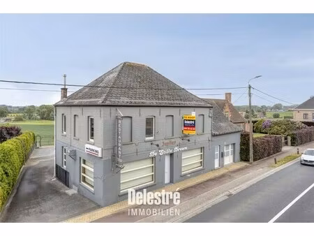** in optie ** solide gebouw met uitzonderlijke opp. 441 m2