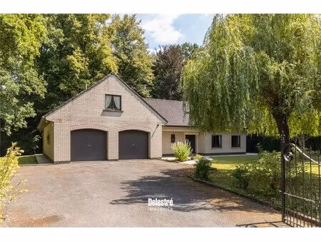 ** in optie ** tijdloze villa op 3.317 m2 bois de strihoux