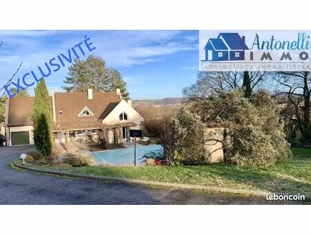 villa 6 pièces 169 m²