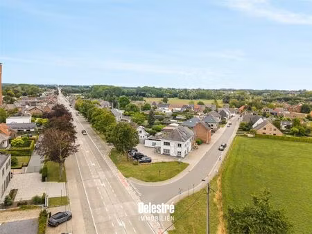 gentsesteenweg – commerciële toplocatie met veel parking