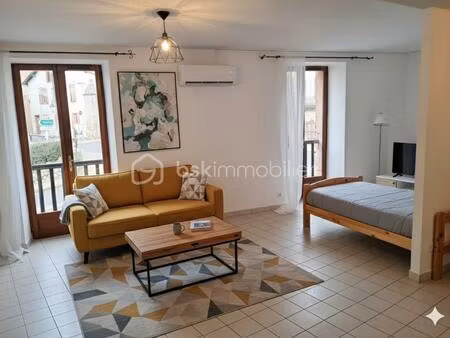 immeuble mixte de 102 m² à la bastide-de-serou