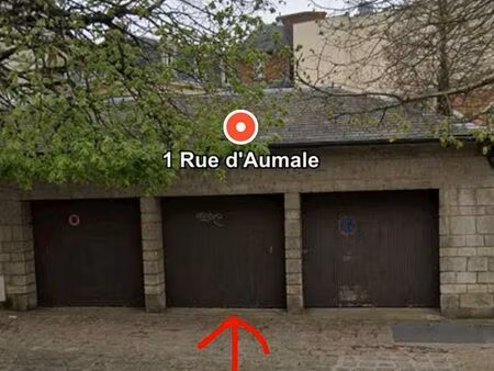 box à louer – centre-ville de chantilly