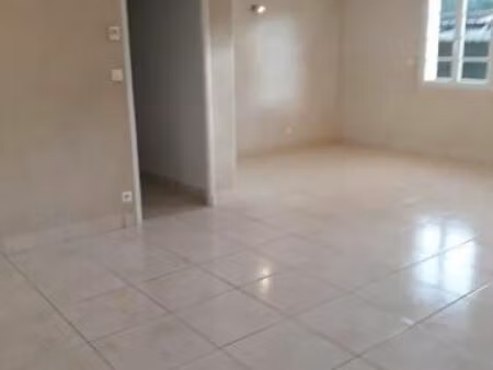 location maison f4 noyant de touraine