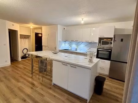 appartement 3 pièces - cœur village