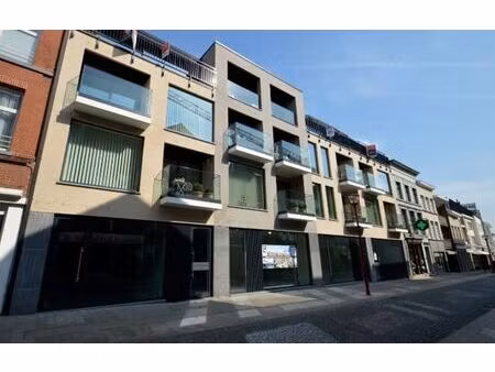 casco nieuwbouw handelsgelijkvloers naast hans anders