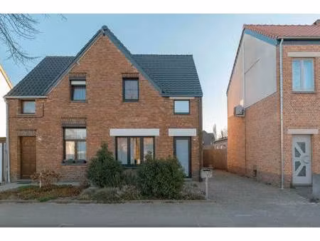 huis te koop in brasschaat met 2 slaapkamers