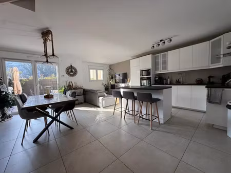 vente maison 4 pièces 92 m² à thonon-les-bains (74200)  357 000 €
