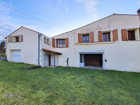 maison à vendre à chives (17510) - charente-maritime