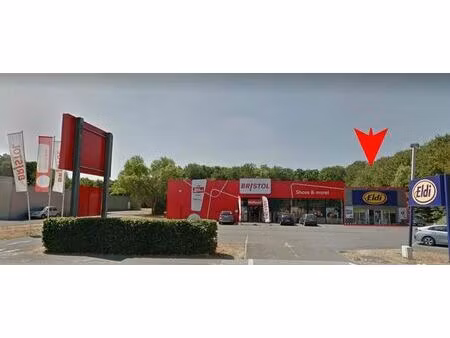 commercieel te koop in zelzate