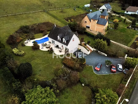 pavillon t6 avec piscine